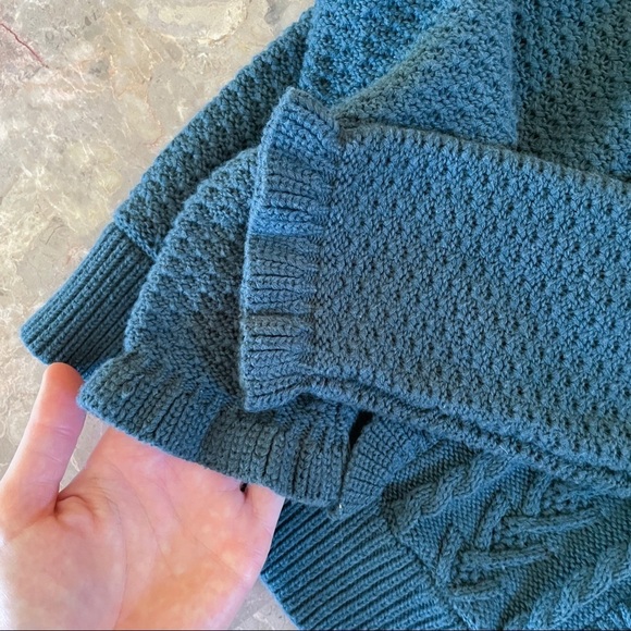🆕 NWT Cupio Hunter Green.‎ Ruffle Embellished Knit Sweater, Medium M - Picture 5 of 7